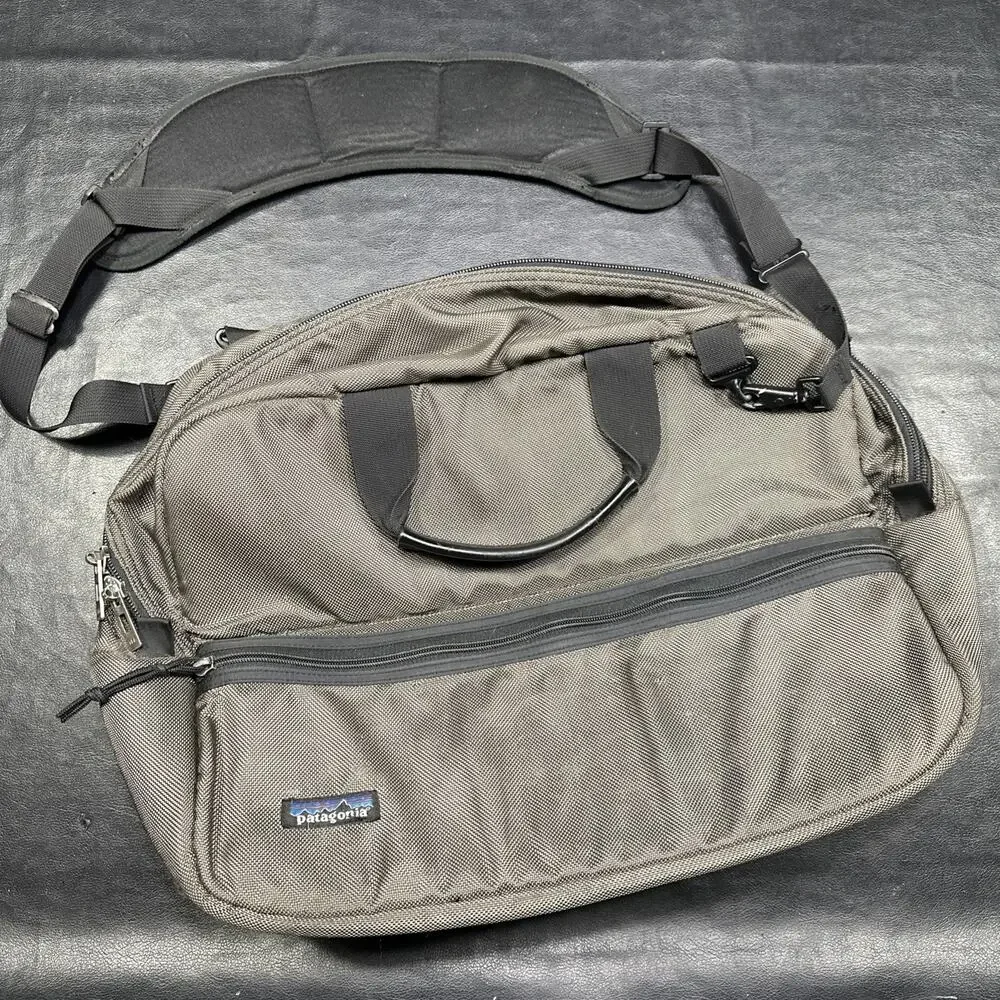 Patagonia Headway Brief 22L Brown Messenger Laptop Bag 48770 Ballistic Nylon